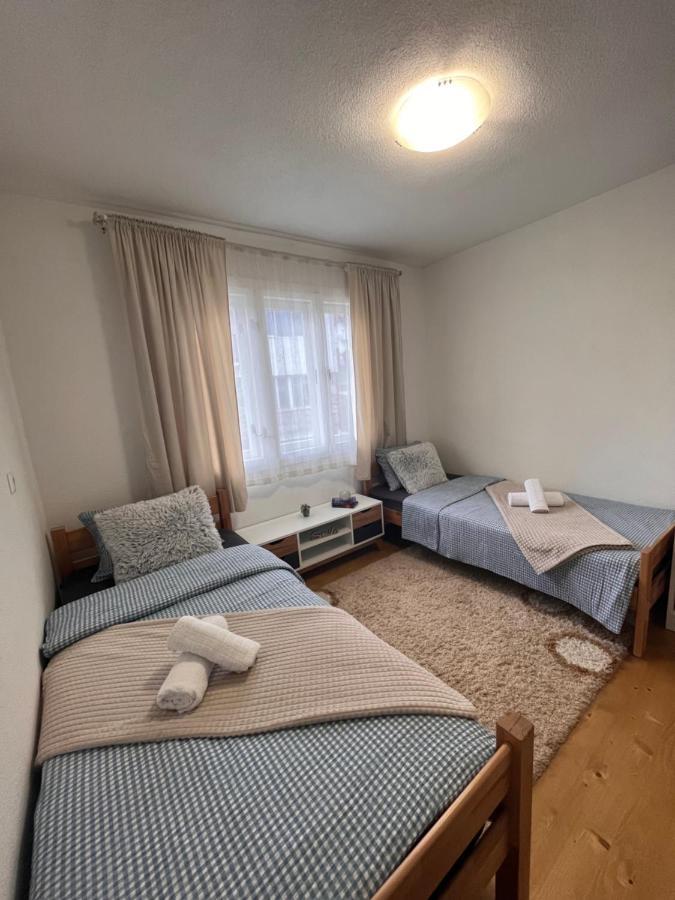 Vito Apartments Яйце Екстер'єр фото