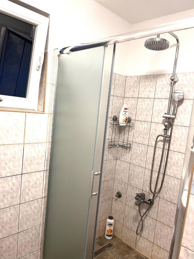 Vito Apartments Яйце Екстер'єр фото